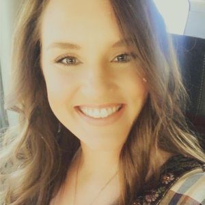 Meet your Posher, Hollie